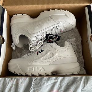 Fula disrupters sz8 brand new never worn in box!❤️